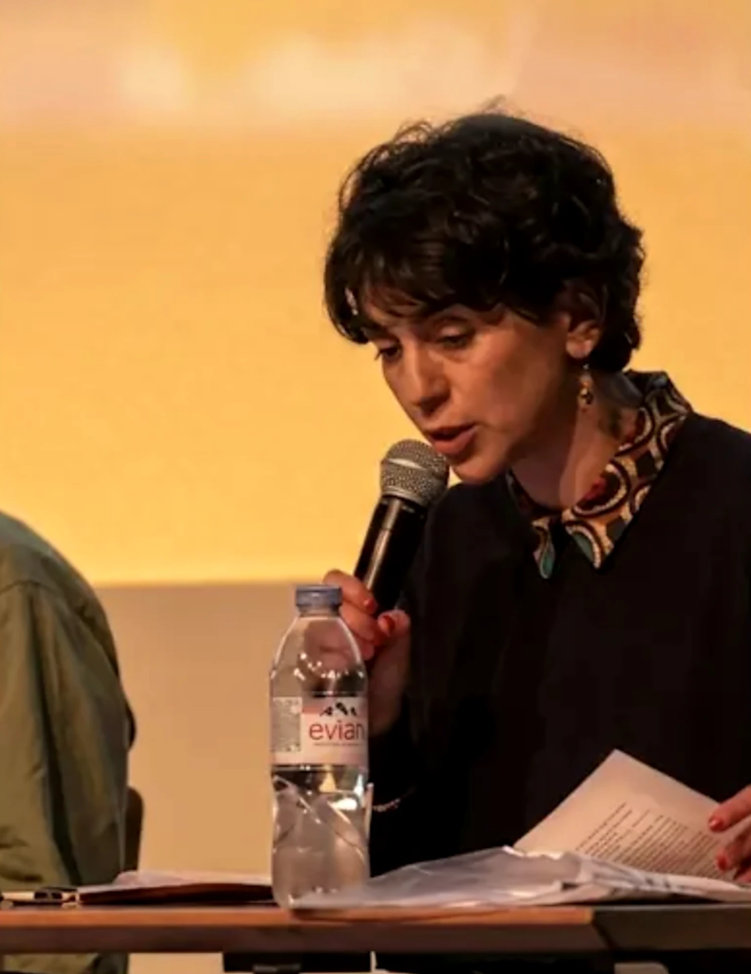 Vanessa Mikowski, psychologue clinicienne, lors d'une présentation